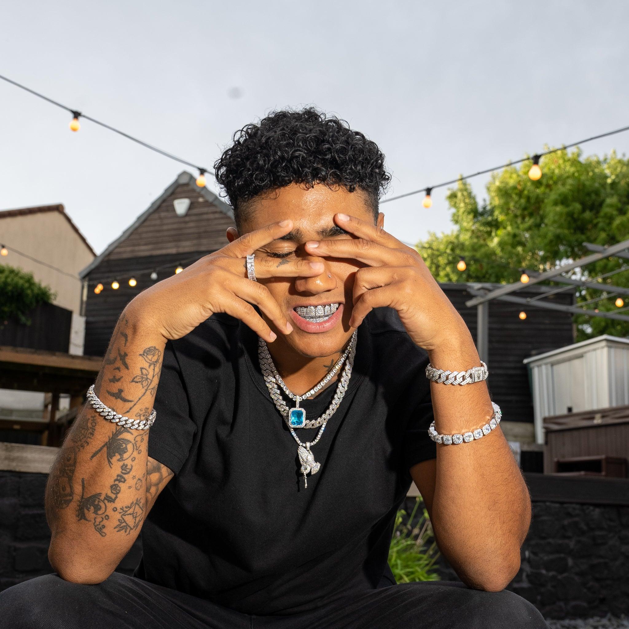 6 Tooth Standard Iced Grillz - White Gold