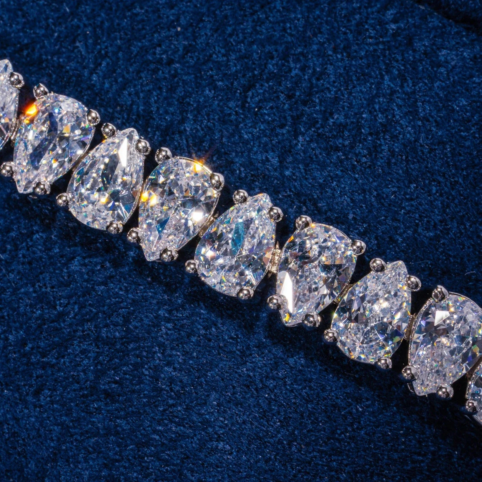 6MM Moissanite Pear Cut Tennis Bracelet - 925 Silver - D Colour - VVS1