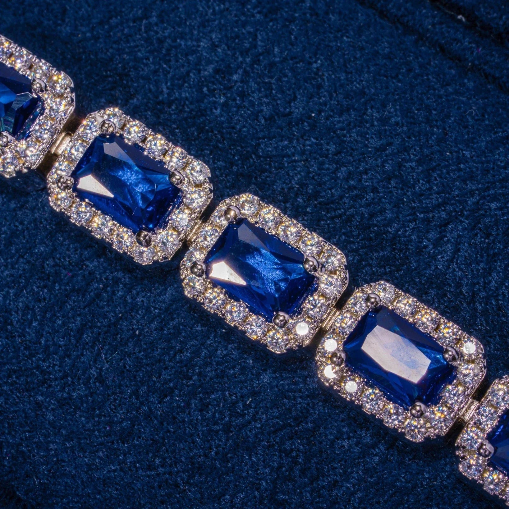 Moissanite Sapphire Cushion Cut Tennis Bracelet - 925 Silver - D Colour - VVS1