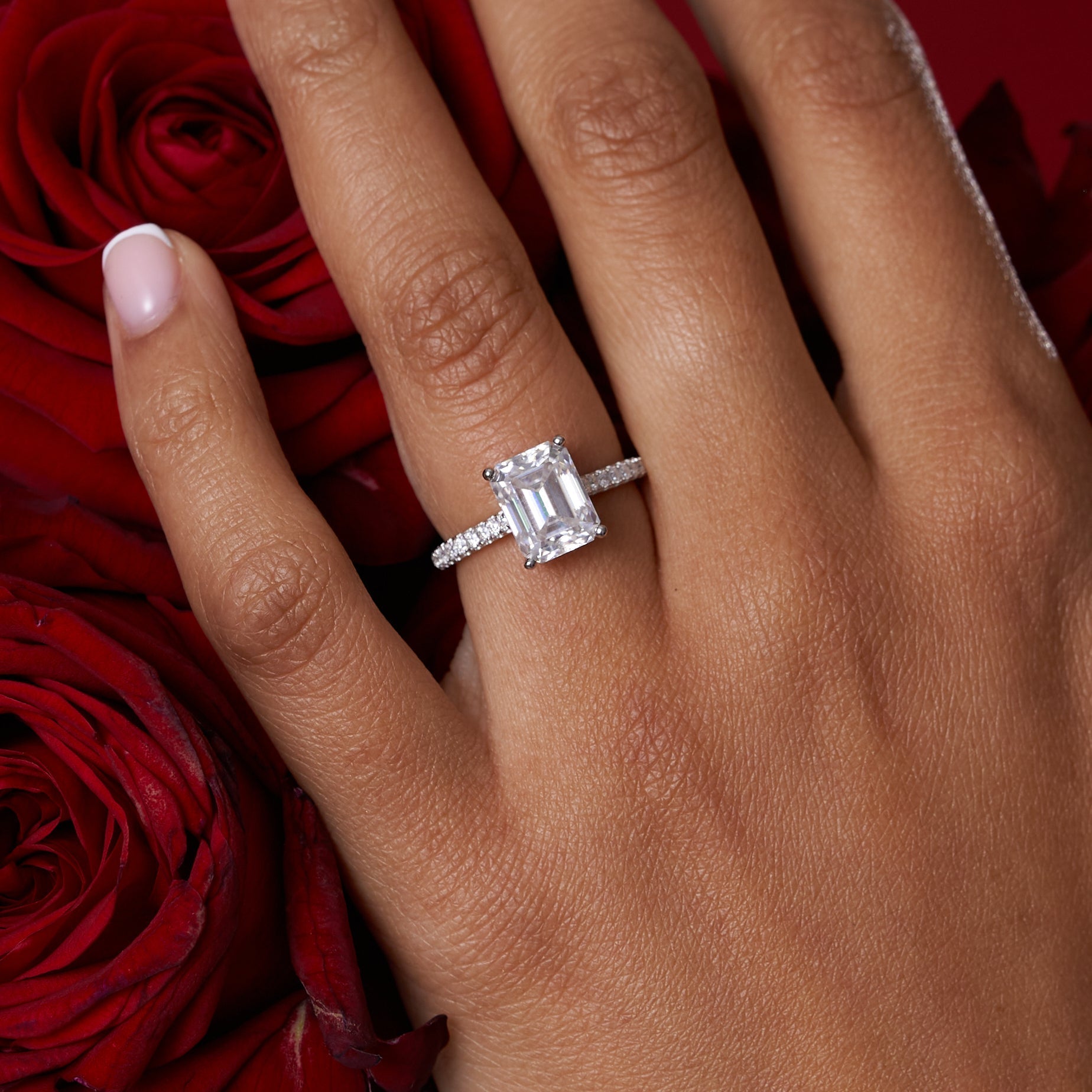 Emerald Solitare Moissanite Engagement Ring