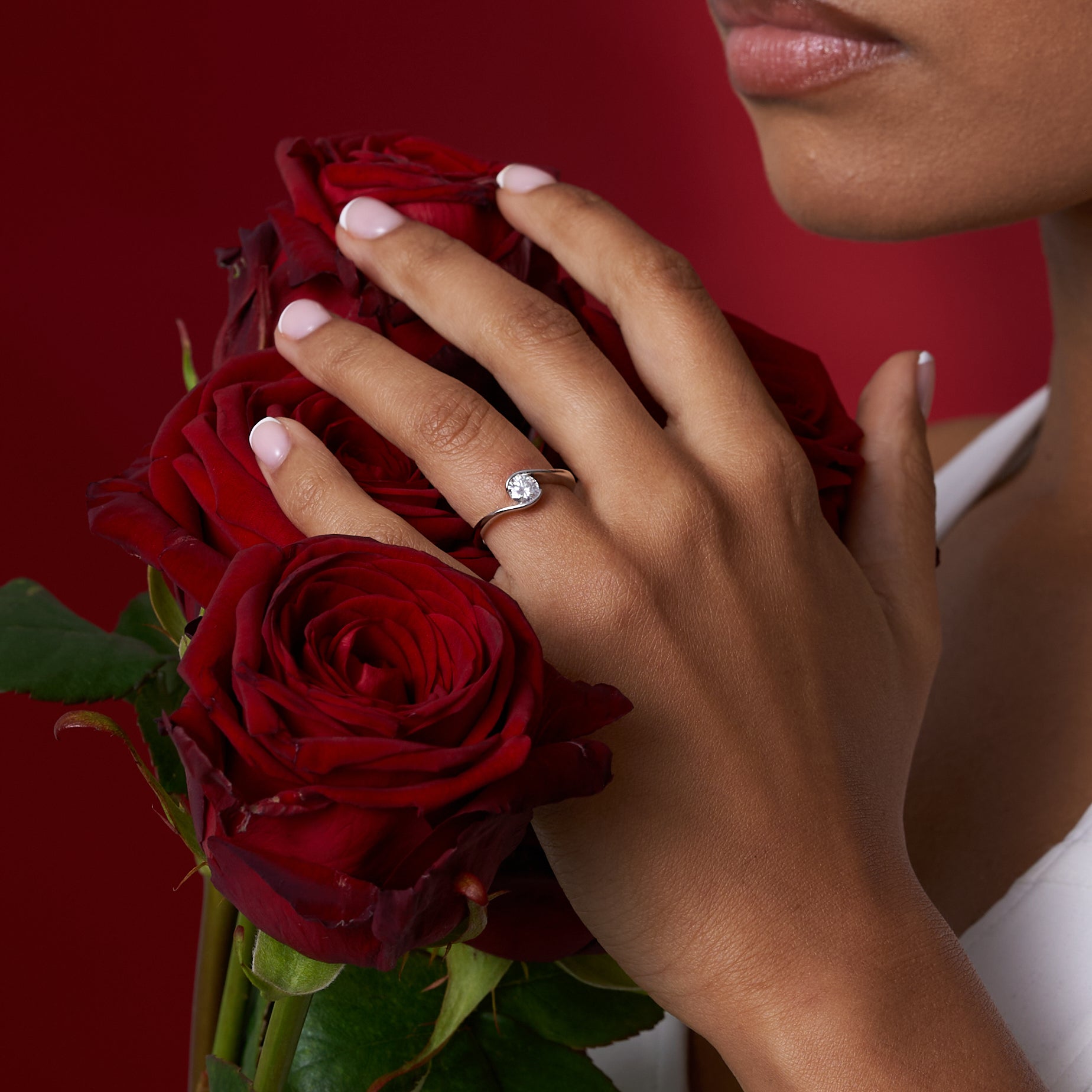 Wave Solitare Moissanite Engagement Ring