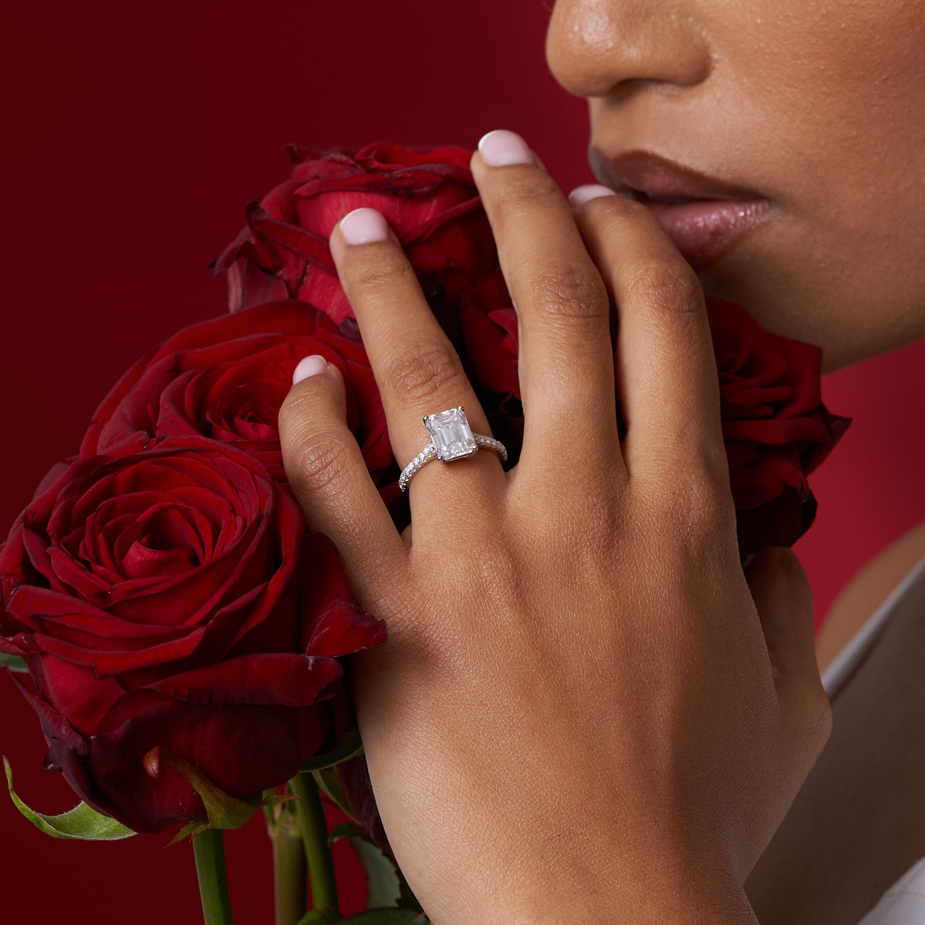 Emerald Solitare Moissanite Engagement Ring