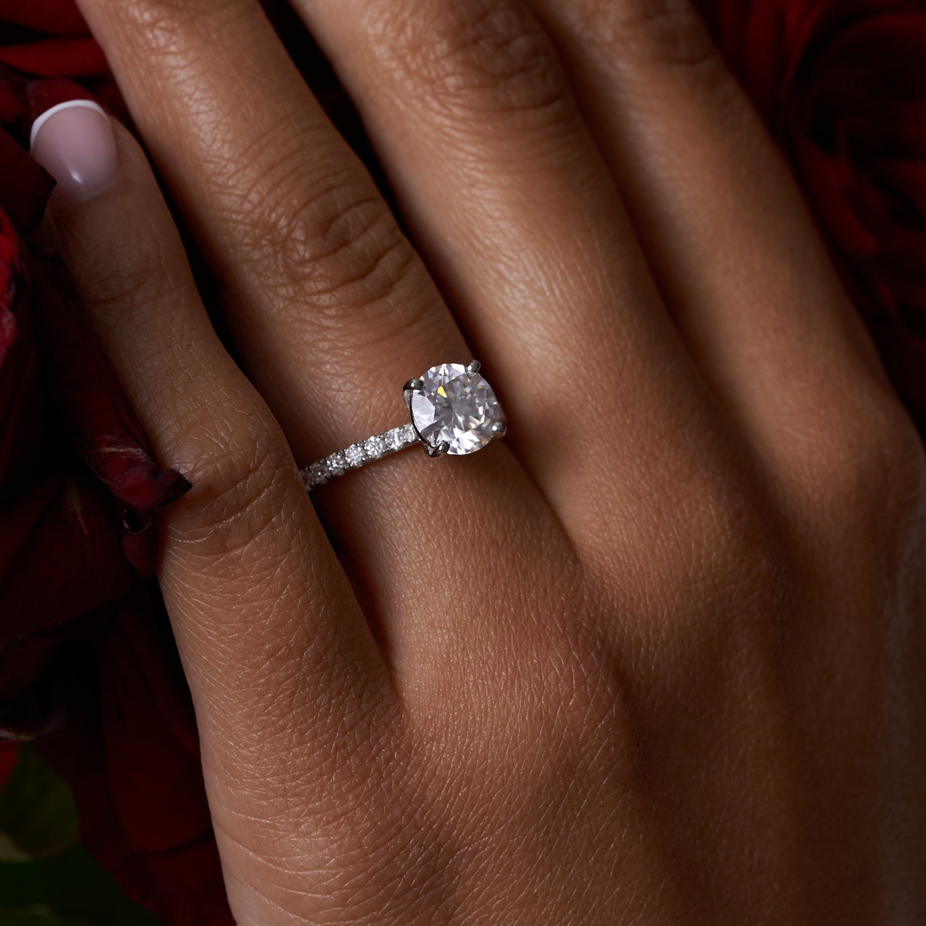 Round Brilliant Cut Moissanite Engagement Ring