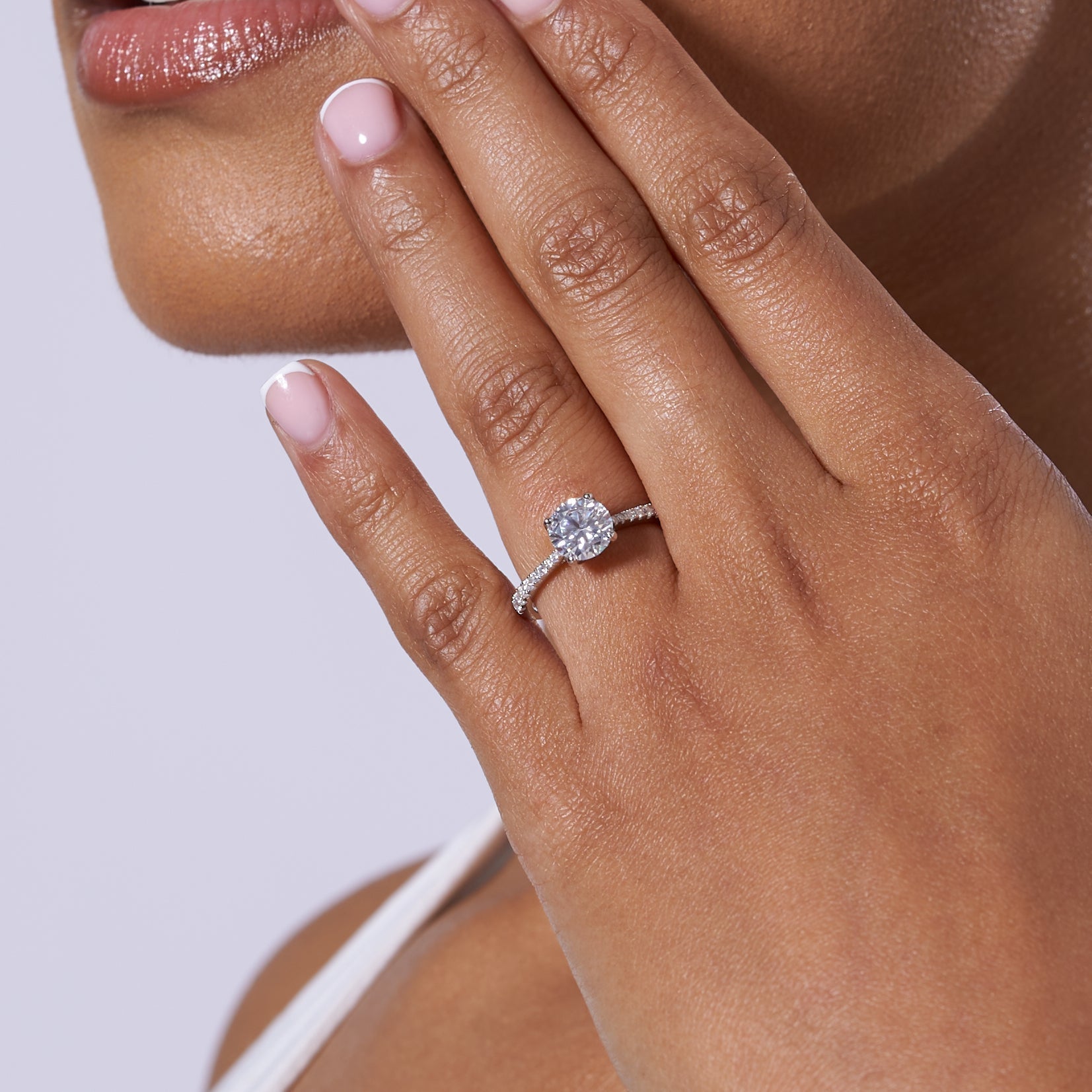 Round Cut Tapered Solitare Moissanite Engagement Ring