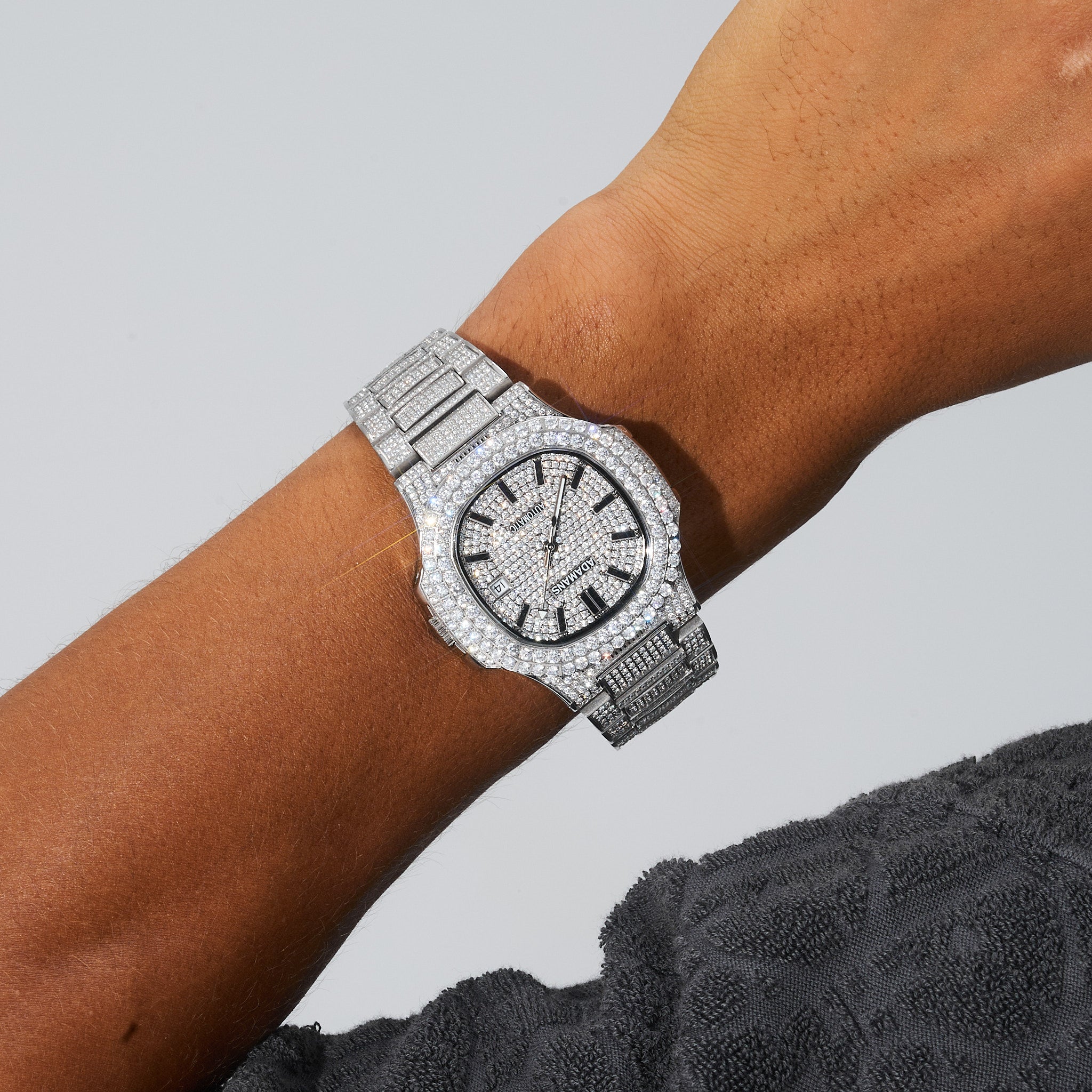 Paved Circle Face VVS Moissanite Diamond Watch - White Gold