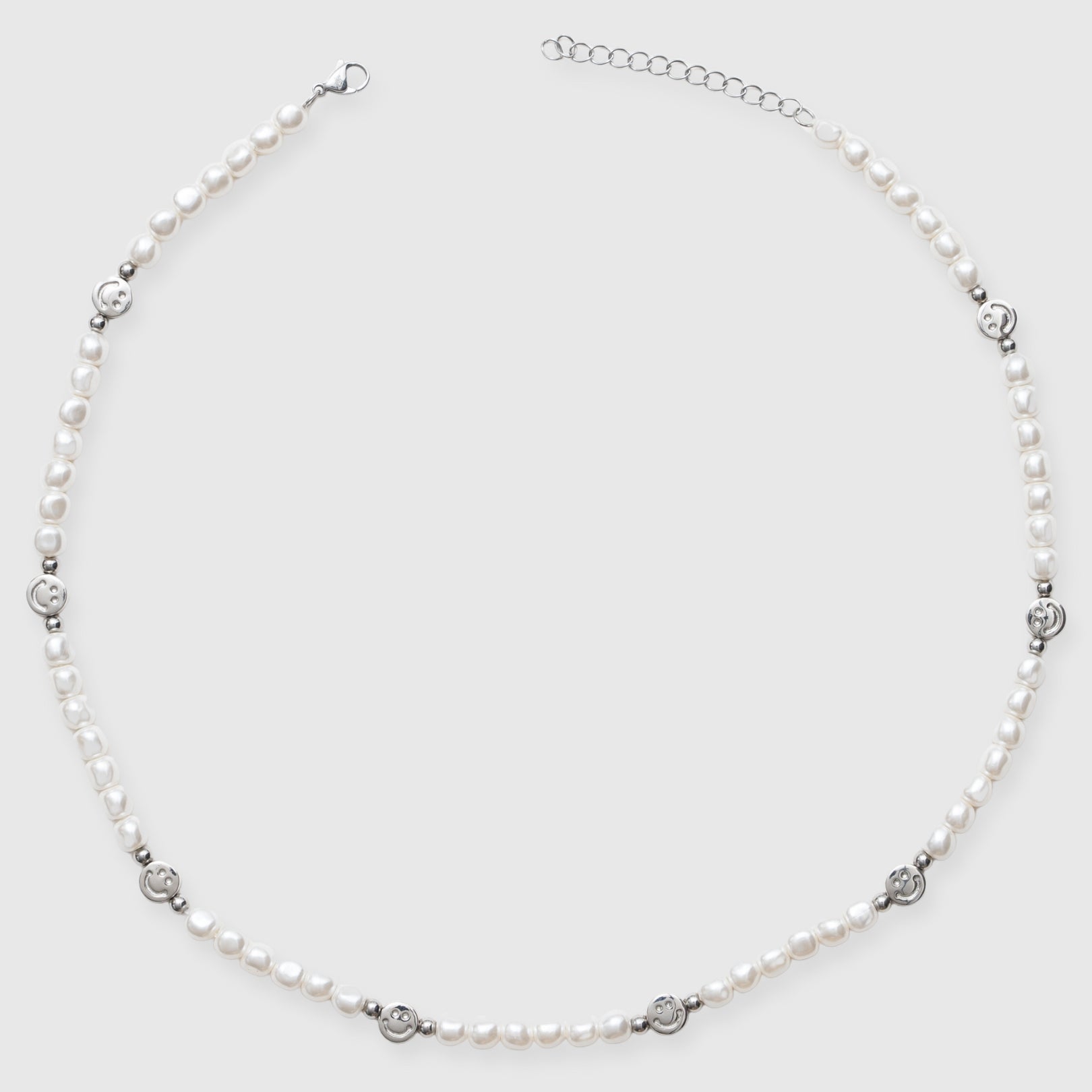 5mm Smiley Face Pearl Necklace - White Gold