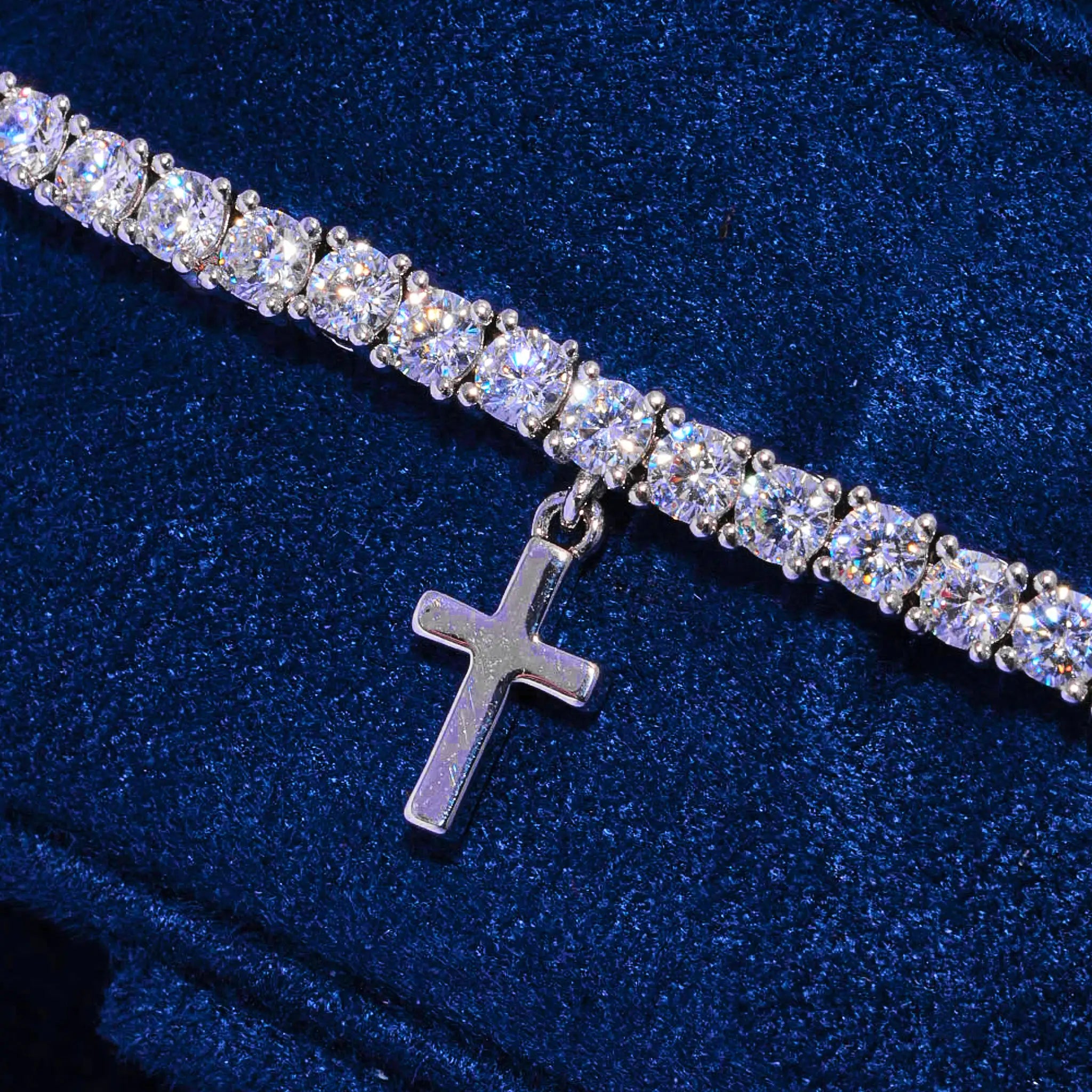 3MM Moissanite Tennis Bracelet with Silver Crosses - 925 Silver - D Colour - VVS1