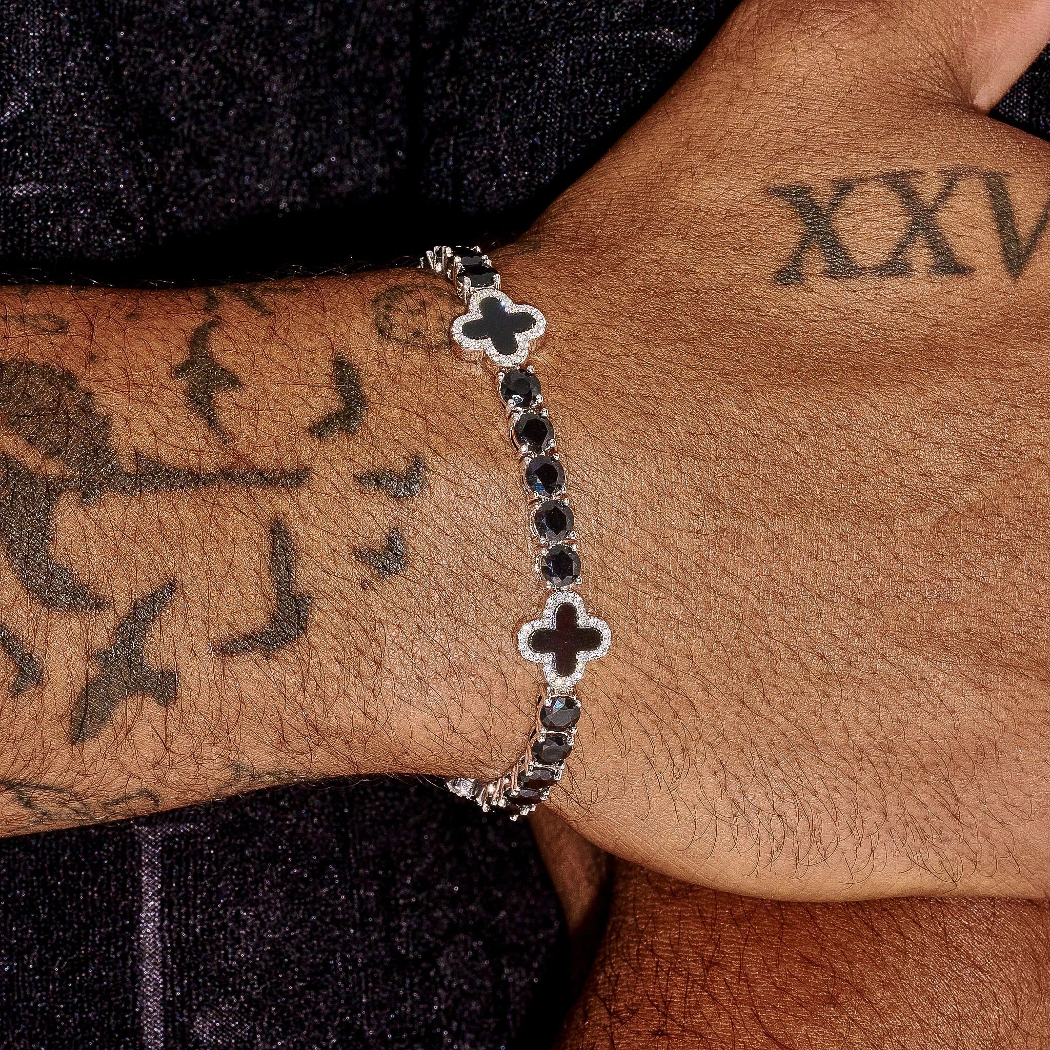 5MM Black Four Leaf Clover Tennis Bracelet - White Gold