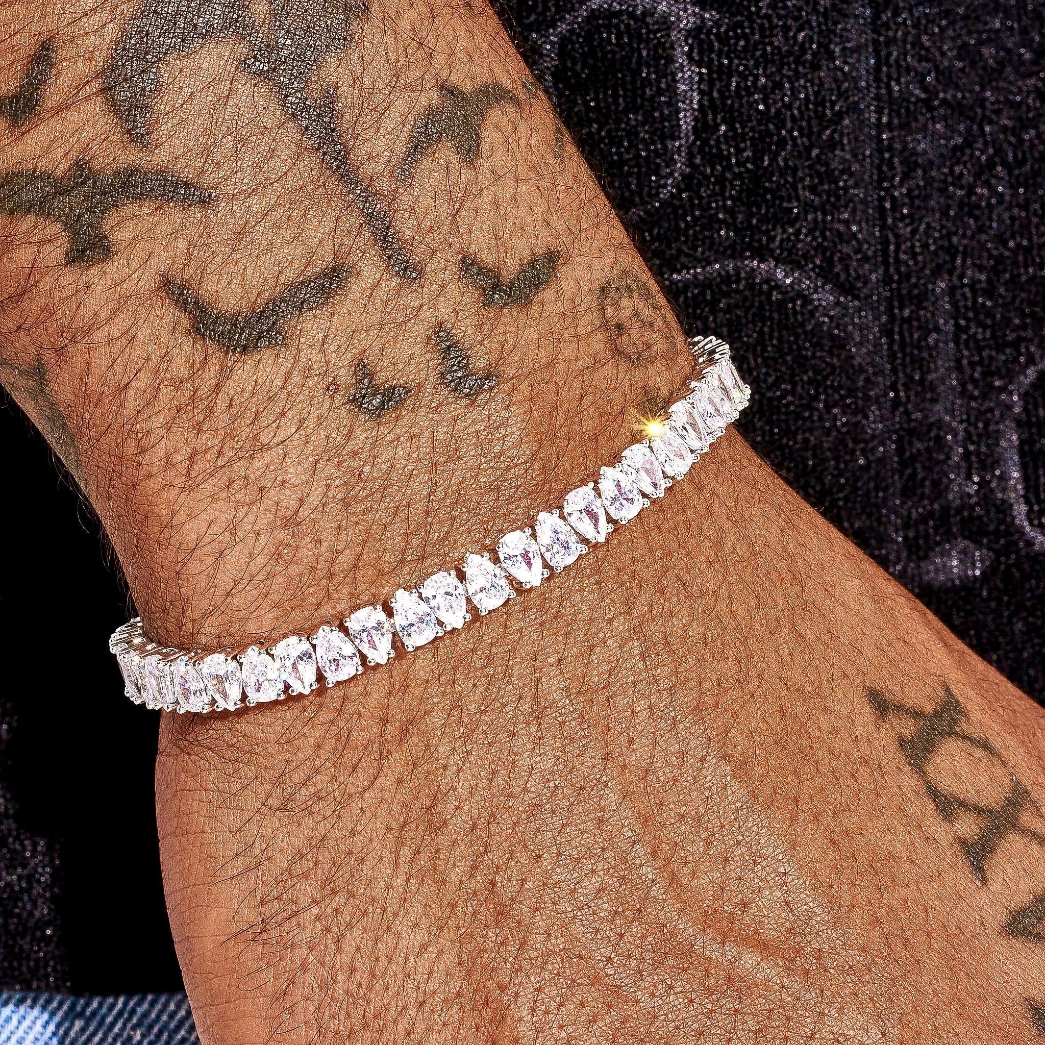 6MM Moissanite Pear Cut Tennis Bracelet -  925 Silver - D Colour - VVS1