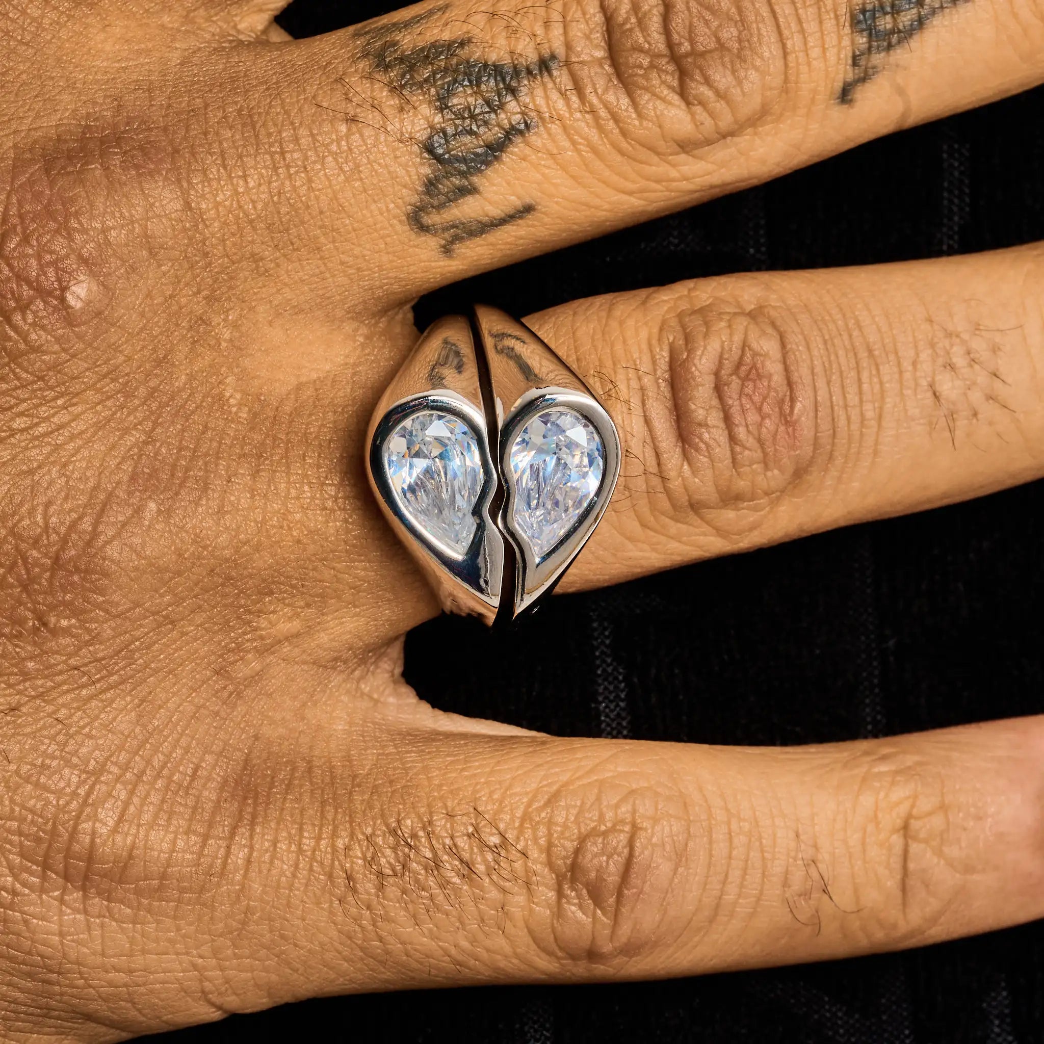 Broken Heart Ring - White Gold