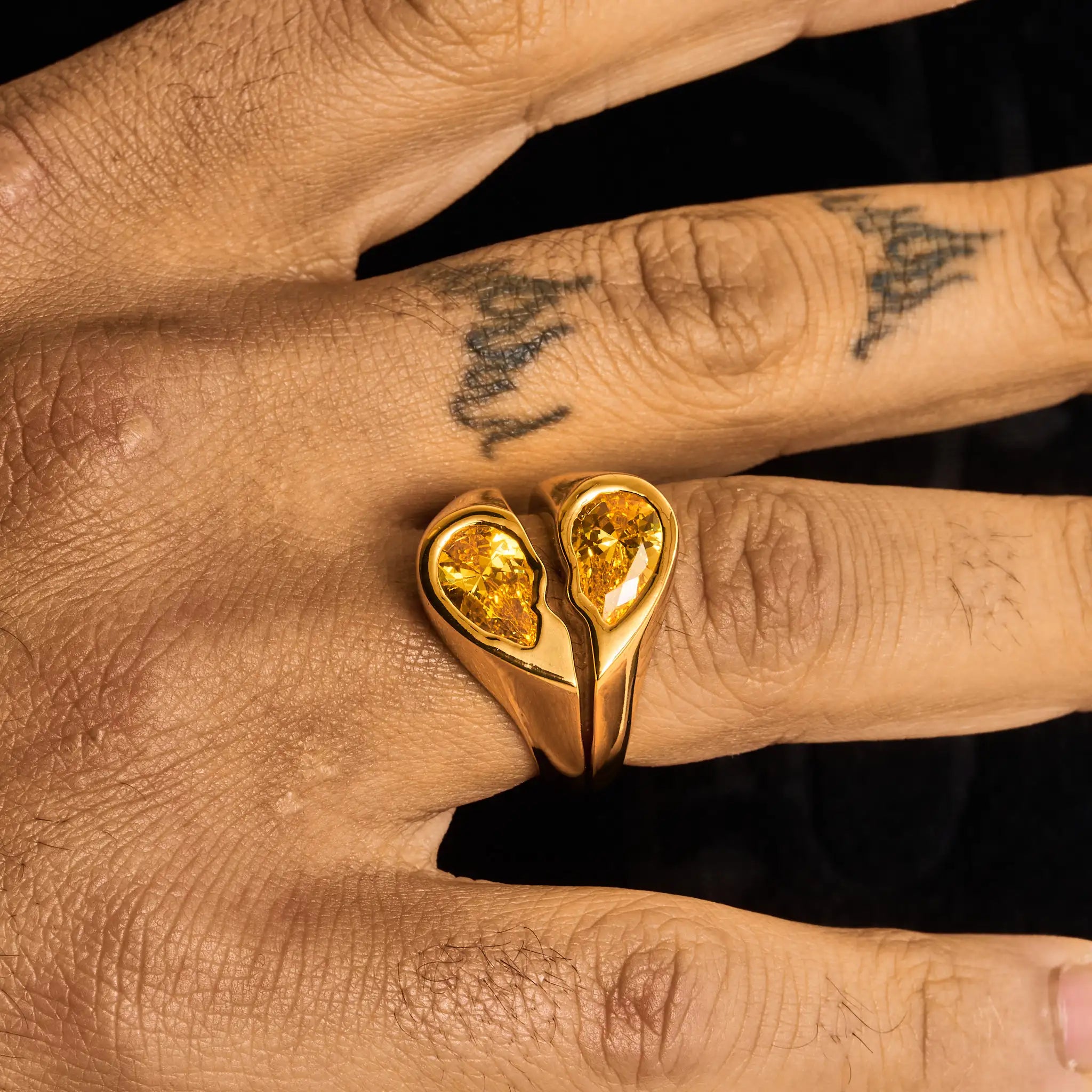 Broken Heart Ring - Gold