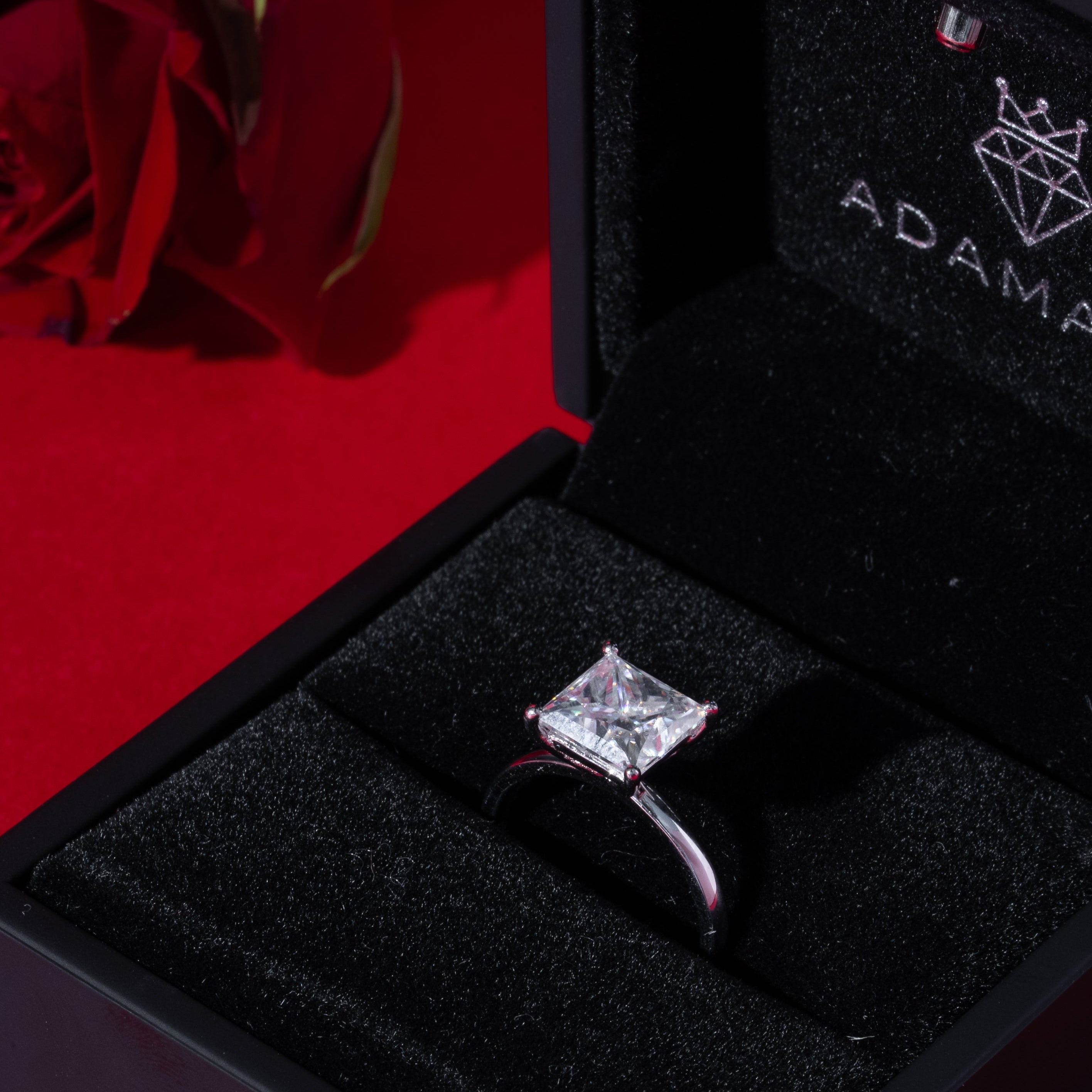 Princess Cut Solitare Moissanite Engagement Ring