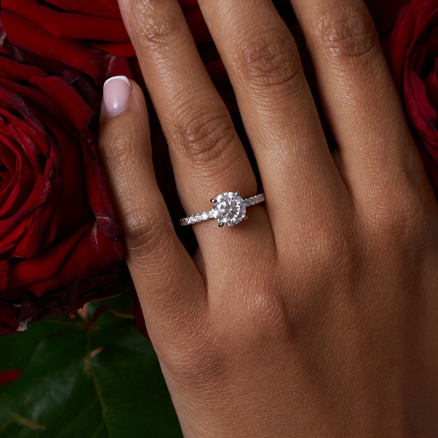 Round Brilliant Cut Moissanite Engagement Ring