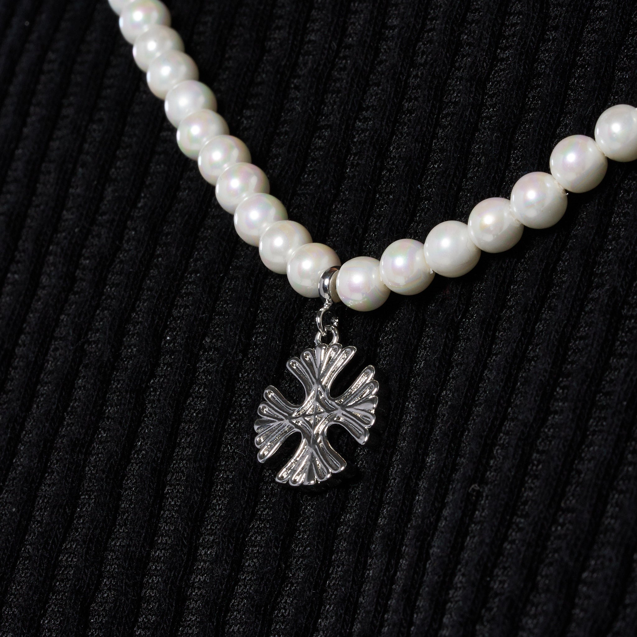 5mm Celtic Cross Motif Pearl Necklace - White Gold