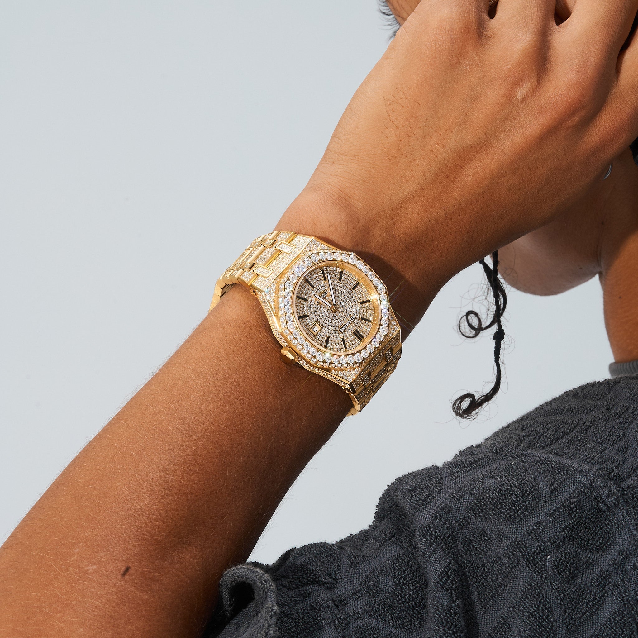44m Paved VVS Moissanite Diamond Watch - Gold