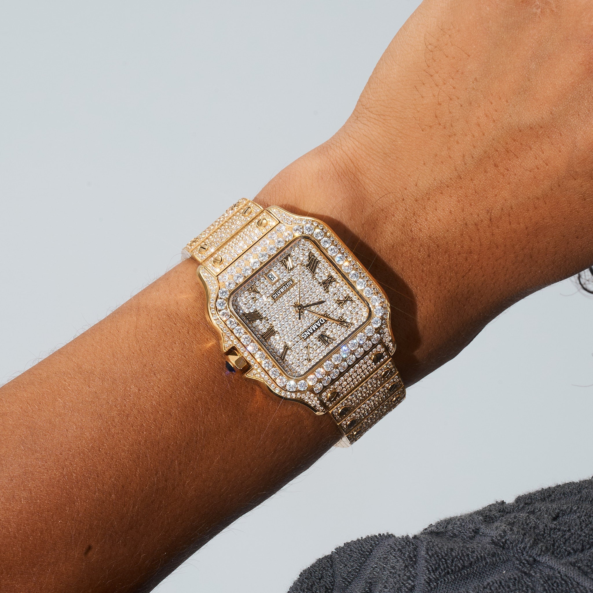 42mm Paved VVS Moissanite Diamond Watch - Gold