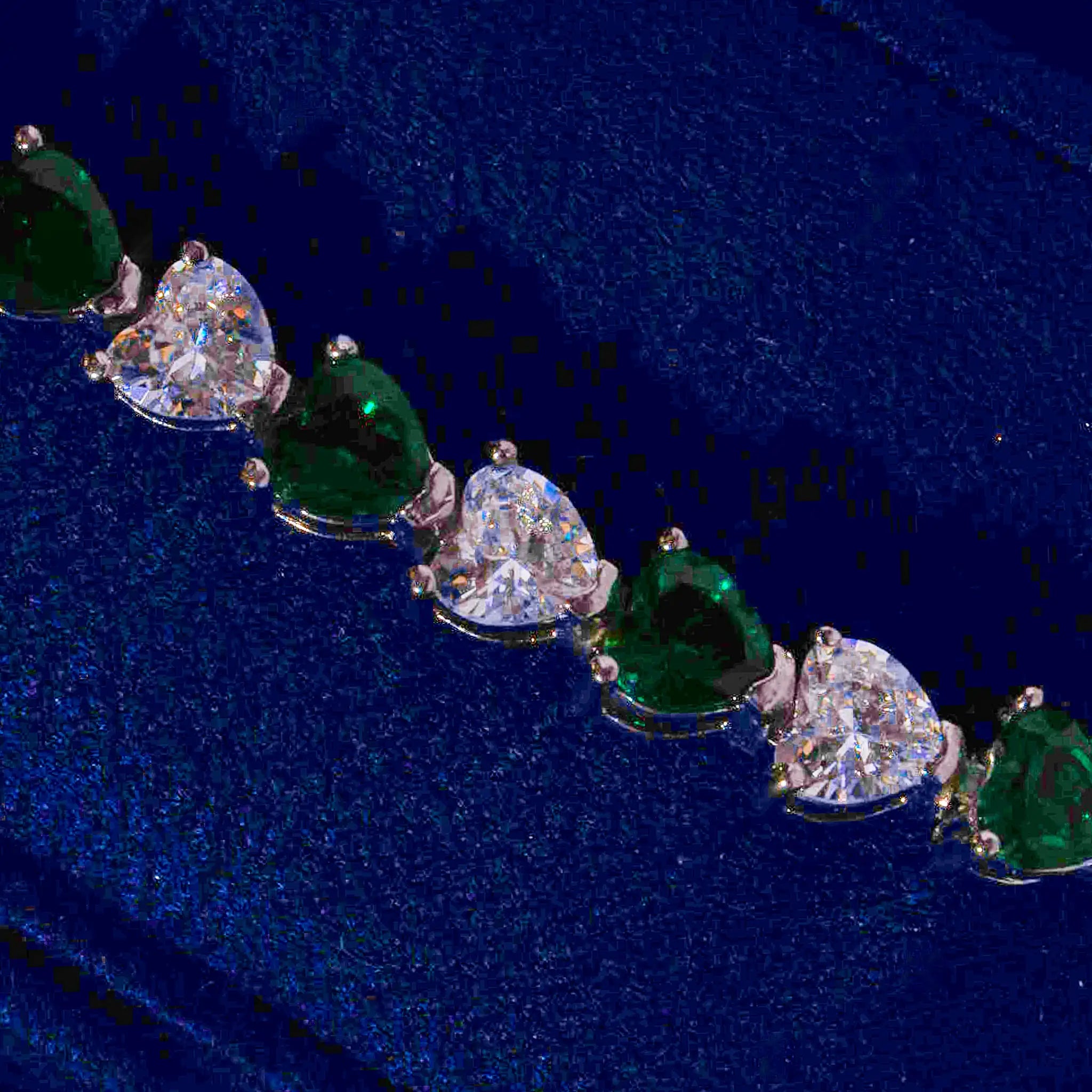 5mm WHITE & GREEN HEART TENNIS LINK BRACELET - WHITE GOLD